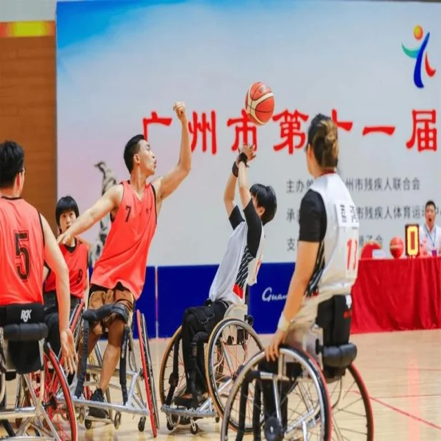 潘展乐接力夺冠：展现中国游泳接力新希望
